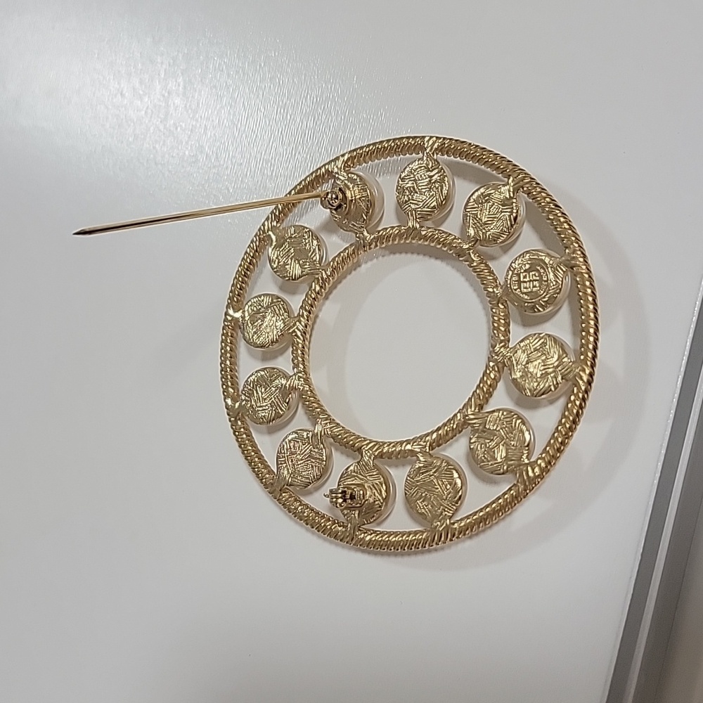 Authentic Excellent Condition Givenchy Pearl Gold… - image 6
